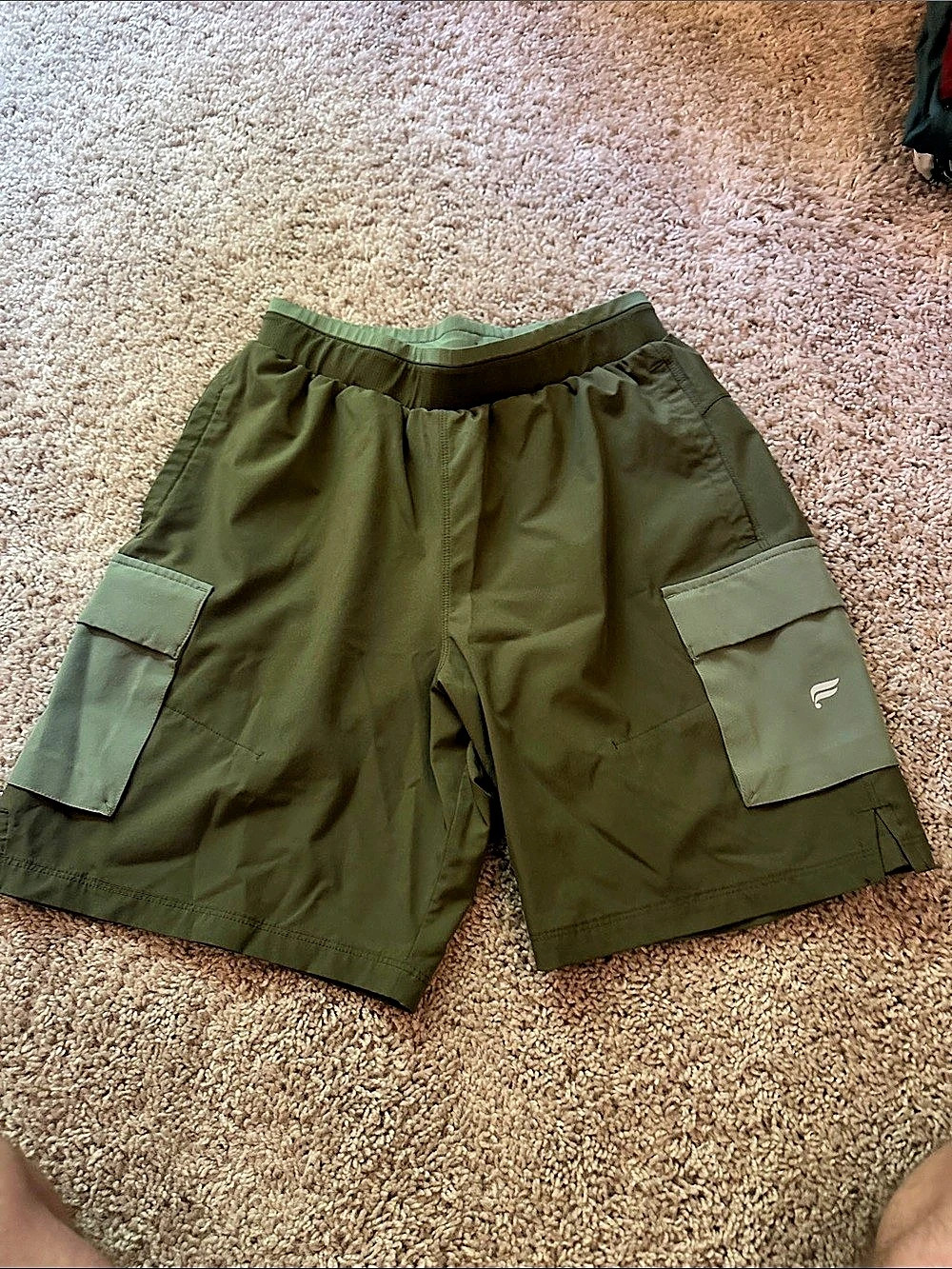 Fabletics The Fundamental II Cargo Short 7in Green